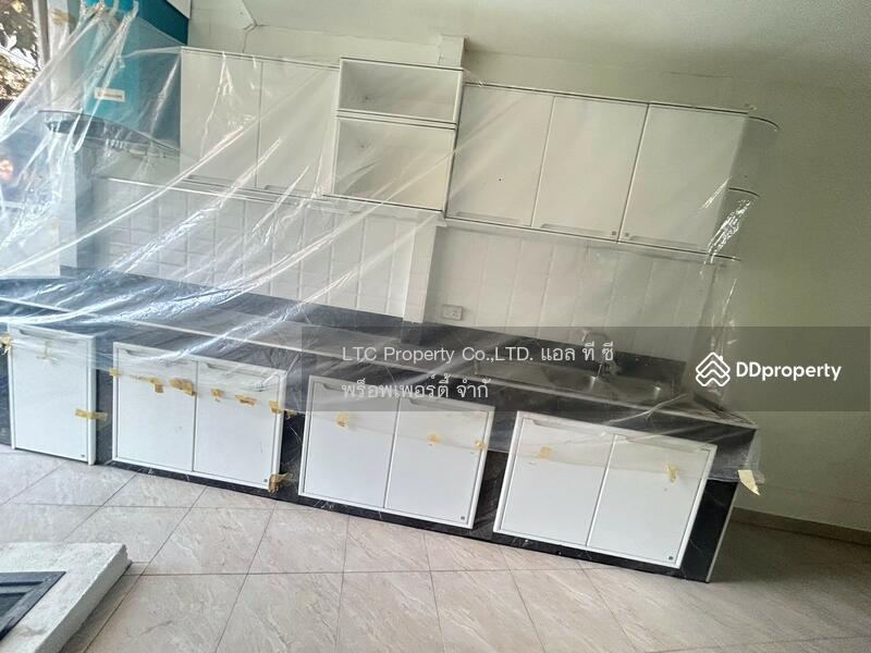 ขาย-ให้เช่าบ้านกฤษดานคร21 พร้อมสระว่ายน้ำส่วนตัว 5 นอน 6 น้ำ 1ห้องใต้ดิน ใกล้ห้างอิเกีย ขาย25 ล้าน, สมุทรปราการ, บางนาตราด ฝั่งขาออก, บางแก้ว, บางพลี, สมุทรปราการ, 530 ตร.ม., บ้านเดี่ยว ขาย, โดย Khun Aranya, 11152629 - DDproperty.com