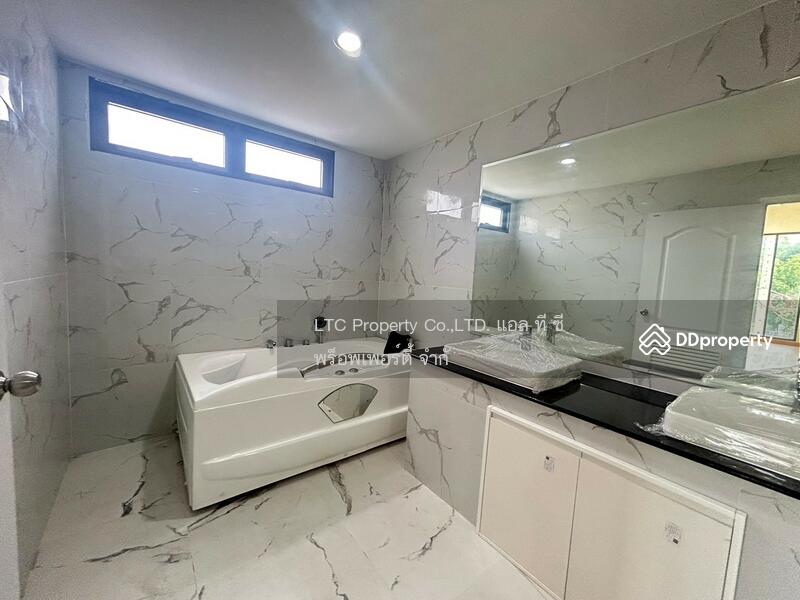 ขาย-ให้เช่าบ้านกฤษดานคร21 พร้อมสระว่ายน้ำส่วนตัว 5 นอน 6 น้ำ 1ห้องใต้ดิน ใกล้ห้างอิเกีย ขาย25 ล้าน, สมุทรปราการ, บางนาตราด ฝั่งขาออก, บางแก้ว, บางพลี, สมุทรปราการ, 530 ตร.ม., บ้านเดี่ยว ขาย, โดย Khun Aranya, 11152629 - DDproperty.com