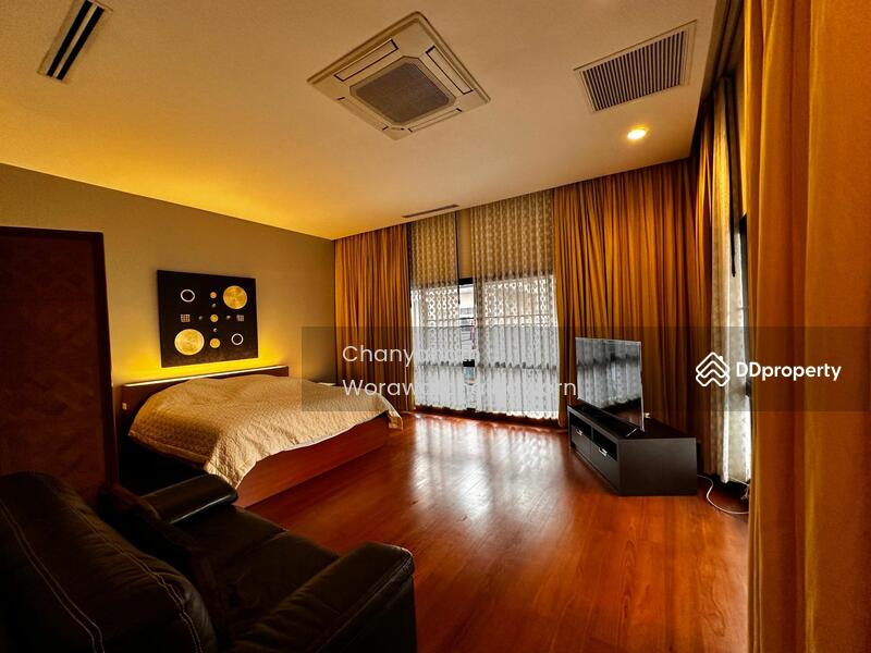 Baan Lux Sathon, Bangkok, Soi Meksawat, Chong Nonsi, Yan Nawa, Bangkok, 3 Bedrooms, 350 sqm, Condo For Rent, by Chanyanath Worawatchaibaworn, 11156229 - DDproperty.com