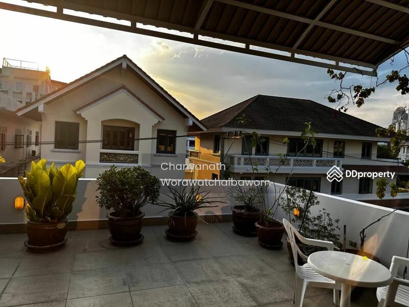 Baan Lux Sathon, Bangkok, Soi Meksawat, Chong Nonsi, Yan Nawa, Bangkok, 3 Bedrooms, 350 sqm, Condo For Rent, by Chanyanath Worawatchaibaworn, 11156229 - DDproperty.com