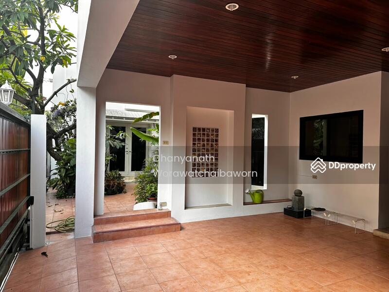 Baan Lux Sathon : บ้าน ลักซ์-สาทร, กรุงเทพ, ซอยเมฆสวัสดิ์, ช่องนนทรี, ยานนาวา, กรุงเทพ, 350 ตร.ม., คอนโด ให้เช่า, โดย Chanyanath Worawatchaibaworn, 11156229 - DDproperty.com