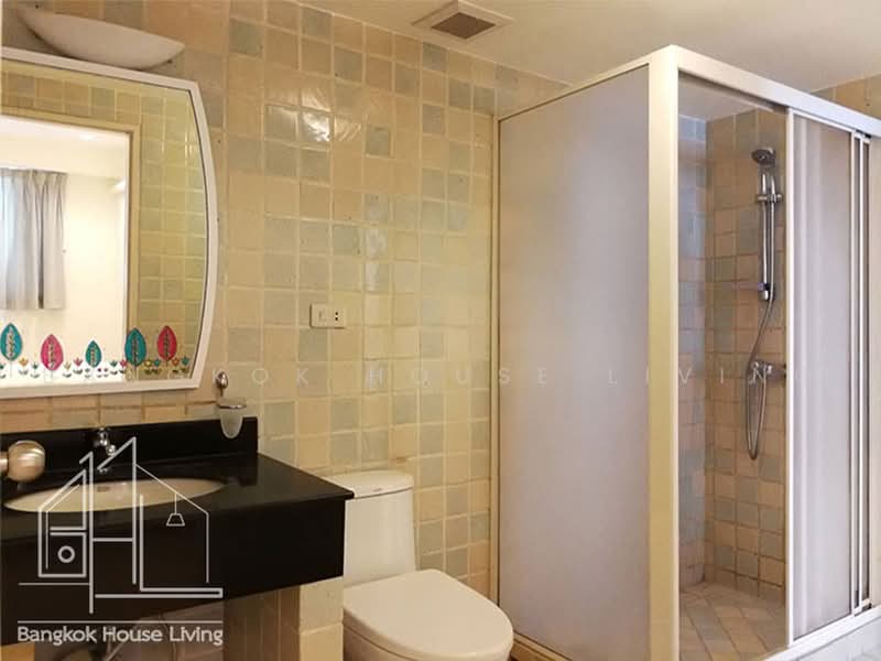 Royal Castle Sukhumvit, Bangkok, 30 Soi Sukhumvit 39, Khlongtoei Nua, Watthana, Bangkok, 3 Bedrooms, 160 sqm, Condo For Rent, by Bangkok House Living, 11156232 - DDproperty.com