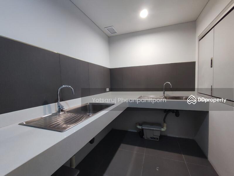 For Rent - Bangkok Office Klongtoey - PUNN TOWER - MRT Klong Toey, Bangkok