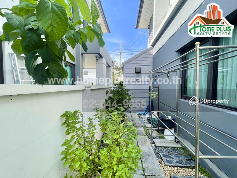 For Sale - Centro Ramindra-Chatuchot, Bangkok