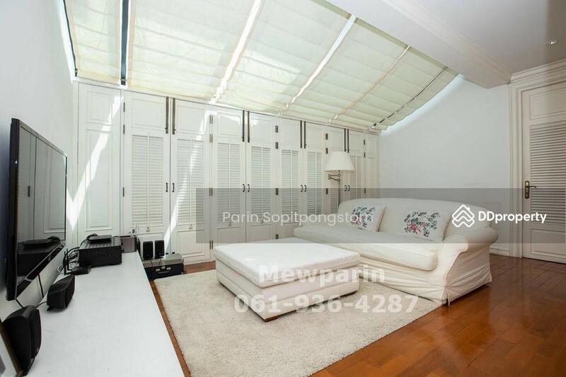 อิสสระ เรสซิเดนซ์ พระราม 9, Bangkok, 1 ถนนพระราม 9 ซอย 13, Bang Kapi, Huai Khwang, Bangkok, 4 Bedrooms, 530 sqm, Single Detached House For Sale, by Parin Sopitpongstorn, 11161422 - DDproperty.com