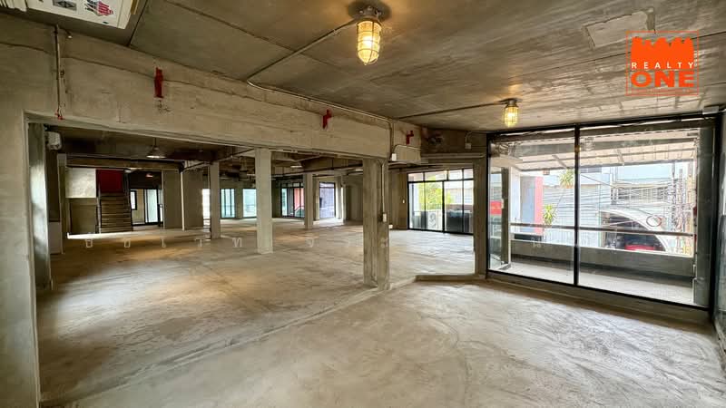 Sriwara Town in Town, Bangkok, Sriwara Road, Phlapphla, Wang Thonglang, Bangkok, 10+ Bedrooms, 1,300 sqm, Townhouse For Sale, by ธัชเวท จิระติวานนท์, 11161470 - DDproperty.com