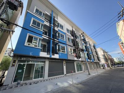 ขาย - อาคารพาณิชย์บางแสน ใกล้ TOSHIN ตลาดปาร์คอิน เพียง150 ม โครงการใหม่, ชลบุรี