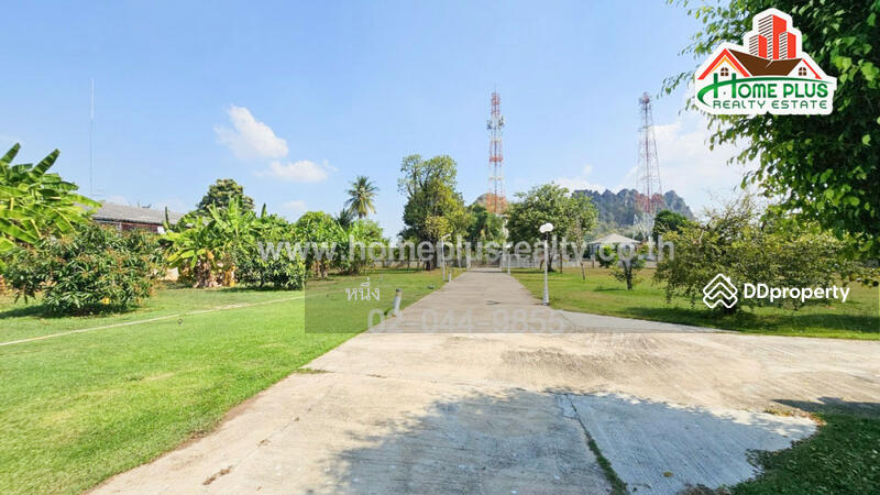 บ้านเดี่ยว 2 ชั้น อำเภอเขาย้อย เพชรบุรี ใกล้ อบต เขาย้อย( เนื้อที่ 5 ไร่ ), Phetchaburi, Khao Yoi, Khao Yoi, Phetchaburi, 3 Bedrooms, 350 sqm, Single Detached House For Sale, by หนึ่ง, 11163006 - DDproperty.com