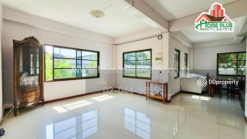 ขาย - บ้านเดี่ยว 2 ชั้น อำเภอเขาย้อย เพชรบุรี ใกล้ อบต เขาย้อย( เนื้อที่ 5 ไร่ ), เพชรบุรี