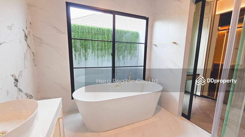 Nantawan Rama 9 - New Krungthepkreetha, Bangkok, Krungthep Kreetha Road, Saphan Sung, Saphan Sung, Bangkok, 4 Bedrooms, 302 sqm, Single Detached House For Sale, by Hero Realtor Co., Ltd., 11163273 - DDproperty.com