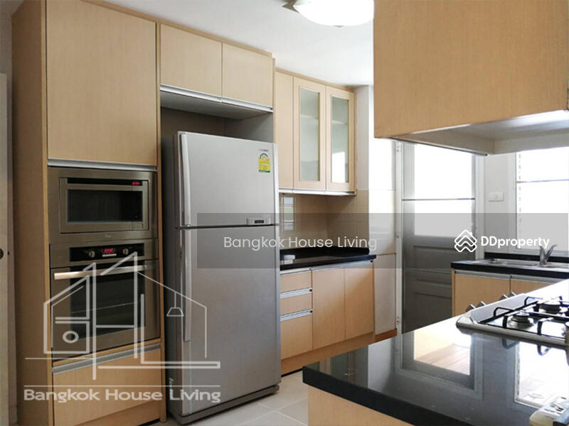 For Rent - UN Residence, Bangkok