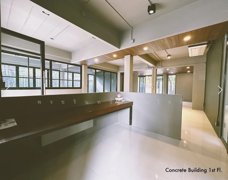 Home Office 2 buildings Ratchada 32, Bangkok, Chan Kasem, Chatuchak, Bangkok, , 1,200 sqm, Office Space For Rent, by ปรินทร์ญาดา ชิณโชติ, 11165482 - DDproperty.com
