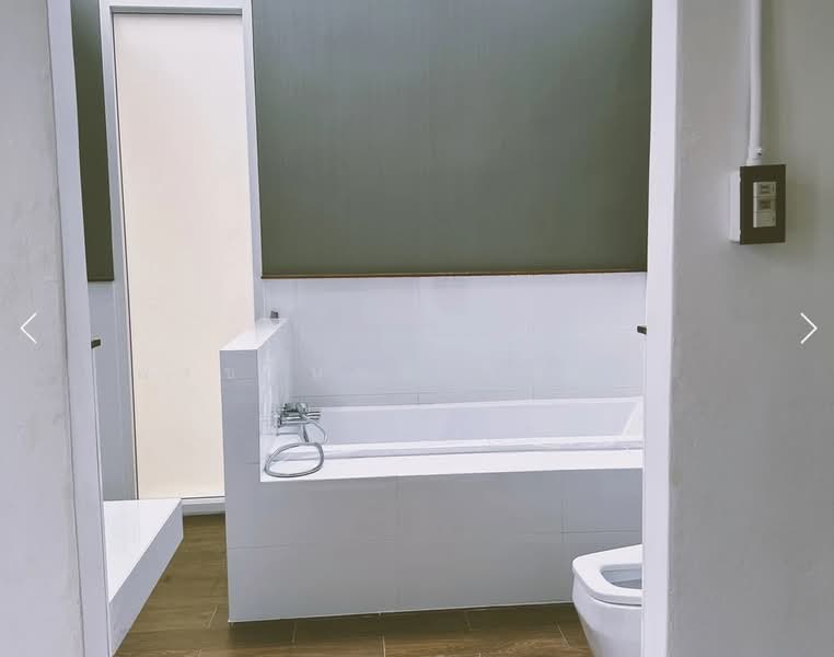 Home Office 2 buildings Ratchada 32, Bangkok, Chan Kasem, Chatuchak, Bangkok, , 1,200 sqm, Office Space For Rent, by ปรินทร์ญาดา ชิณโชติ, 11165482 - DDproperty.com