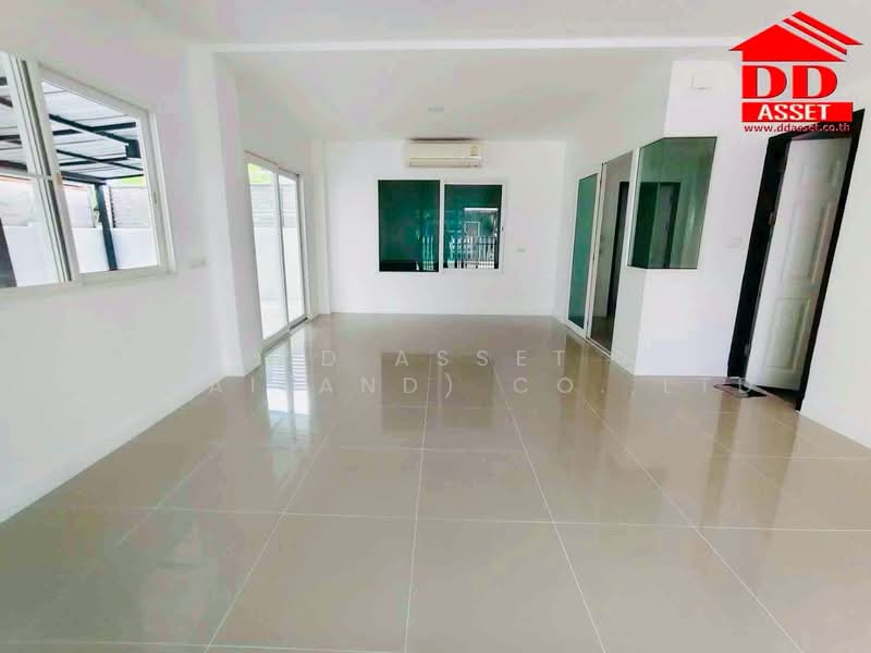 Supalai Ville Wongwaen-Lumlukka Klong 5, Pathum Thani, Bung Kham Proi, Lam Luk Ka, Pathum Thani, 3 Bedrooms, 166 sqm, Single Detached House For Sale, by DD Asset (Thailand) Co.,Ltd, 11166388 - DDproperty.com