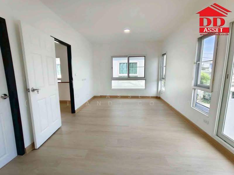 Supalai Ville Wongwaen-Lumlukka Klong 5, Pathum Thani, Bung Kham Proi, Lam Luk Ka, Pathum Thani, 3 Bedrooms, 166 sqm, Single Detached House For Sale, by DD Asset (Thailand) Co.,Ltd, 11166388 - DDproperty.com