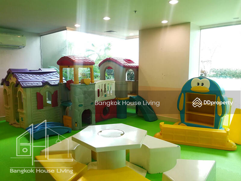 Piyathip Place, Bangkok, 24 Soi Prommitr, Khlong Tan Nua, Watthana, Bangkok, 4 Bedrooms, 867 sqm, Condo For Rent, by Bangkok House Living, 11168492 - DDproperty.com