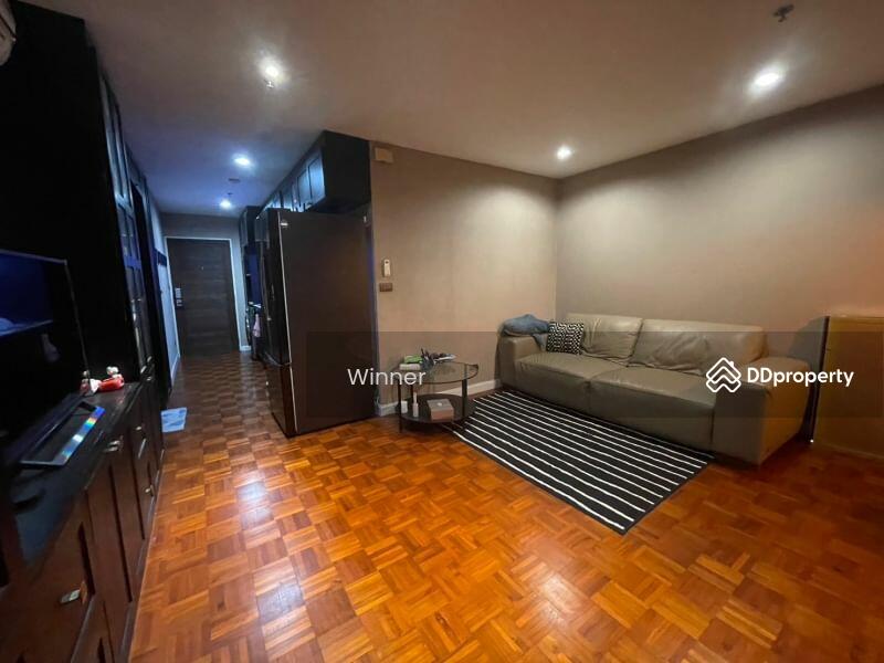 Silom Suite, Bangkok, Soi Sathorn 12, Sathorn Road, Silom, Bang Rak, Bangkok, 1 Bedroom, 50 sqm, Condo For Rent, by สมจิต, 11171269 - DDproperty.com