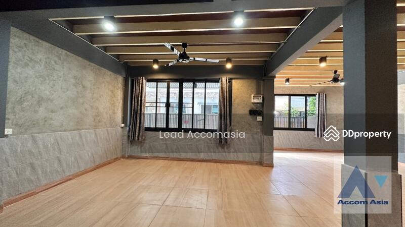 3 Bedrooms House for Rent in Sukhumvit, Bangkok near BTS Ekkamai (AA32558), กรุงเทพ, คลองตันเหนือ, วัฒนา, กรุงเทพ, 37 ตร.ม., บ้านเดี่ยว ให้เช่า, โดย Accom Asia, 11171895 - DDproperty.com
