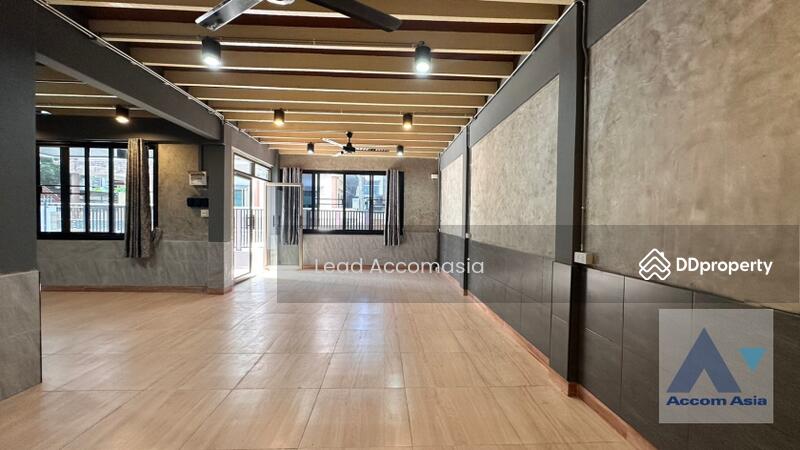 3 Bedrooms House for Rent in Sukhumvit, Bangkok near BTS Ekkamai (AA32558), กรุงเทพ, คลองตันเหนือ, วัฒนา, กรุงเทพ, 37 ตร.ม., บ้านเดี่ยว ให้เช่า, โดย Accom Asia, 11171895 - DDproperty.com
