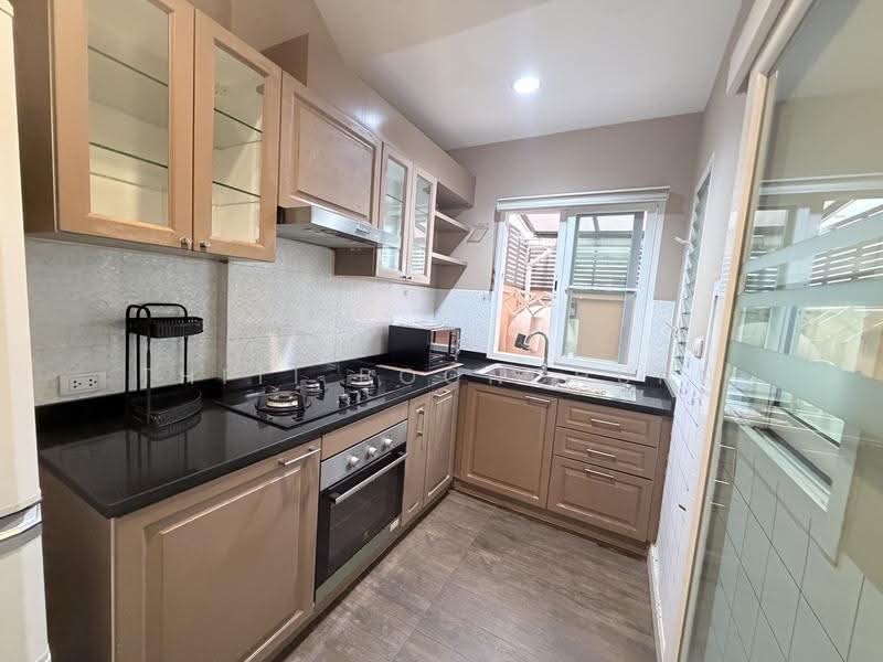 Baan Klang Muang Urbanion Rama 9-Ladprao, Bangkok, Soi Ladprao 84, Ladprao Road, Wang Thonglang, Bangkok, 3 Bedrooms, 200 sqm, Townhouse For Rent, by Thiti Boonchurn, 11175727 - DDproperty.com