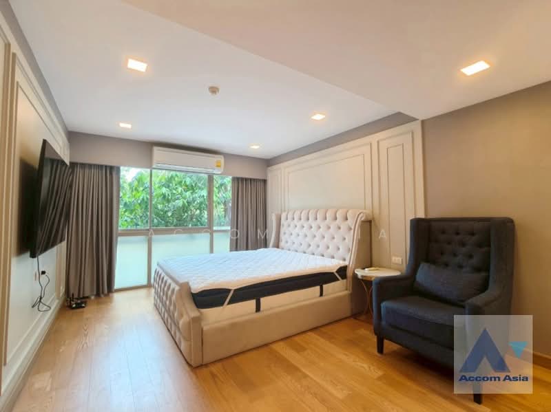 Ficus Lane, Bangkok, Soi Sukhumvit 44/1, Phra Kanong, Khlong Toei, Bangkok, 3 Bedrooms, 244 sqm, Condo For Rent, by Accom Asia, 11176039 - DDproperty.com