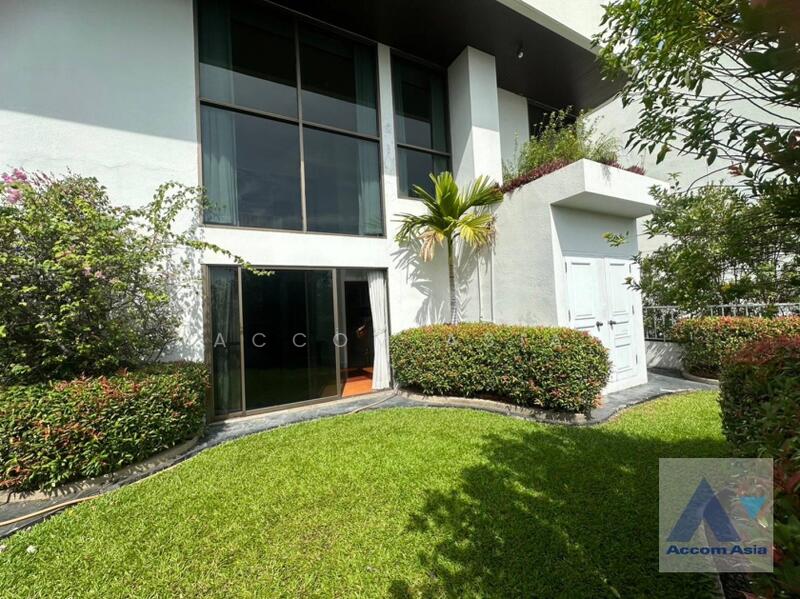3 Bedrooms Apartment for Rent in Sukhumvit, Bangkok near BTS Phrom Phong at Greenery garden and pri, Bangkok, Khlong Tan Nua, Watthana, Bangkok, 3 Bedrooms, 450 sqm, Apartment For Rent, by Accom Asia, 11176591 - DDproperty.com