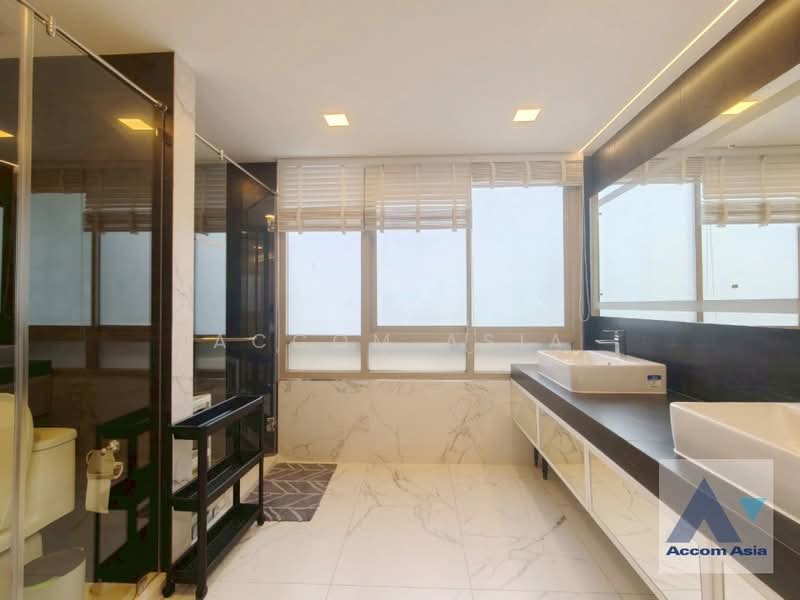 Ficus Lane, Bangkok, Soi Sukhumvit 44/1, Phra Kanong, Khlong Toei, Bangkok, 3 Bedrooms, 244 sqm, Condo For Sale, by Accom Asia, 11177211 - DDproperty.com
