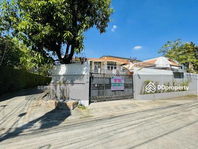 ขาย - ขายบ้านเดี่ยว 2 หลังติดกัน หลังมุมติดถนน 3 ด้าน ซอยวิภาวดีรังสิต 42 แยก 18-6 19.5 ล้านบาท, กรุงเทพ