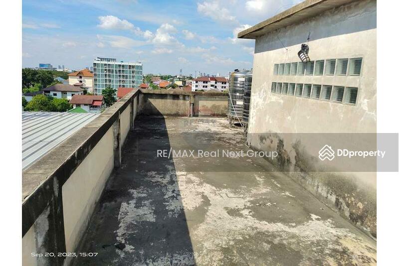 ขาย - ขายอาคารพาณิชย์ ติดถนนรัตนาธิเบศร์, นนทบุรี