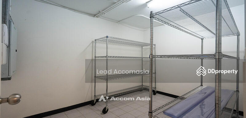 Wattana Heights, Bangkok, Sukhumvit Road, Khlongtoei Nua, Watthana, Bangkok, 3 Bedrooms, 337 sqm, Condo For Rent, by Accom Asia, 11180401 - DDproperty.com