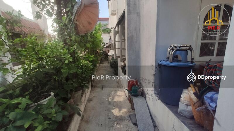For Sale - Moobaan The Master Royal, Soi Chaloem Phrakiat 53, Bangkok