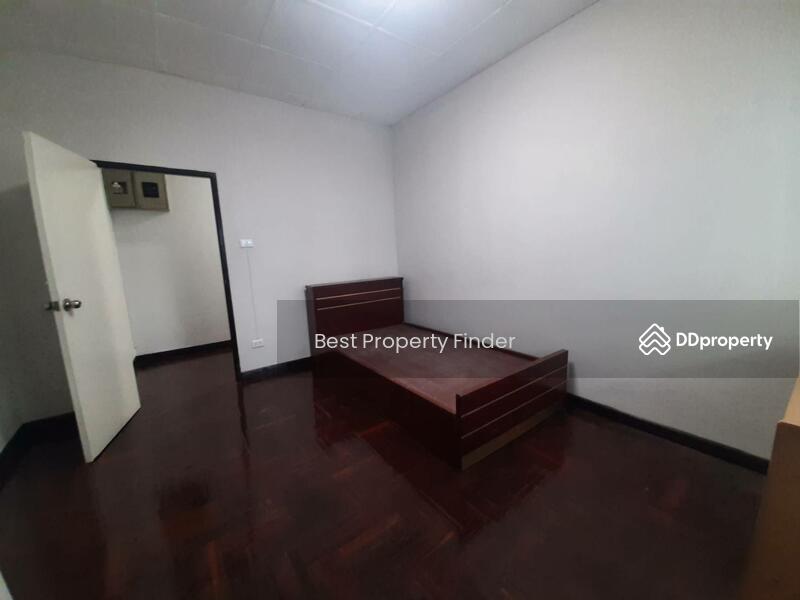 Ramkhamhaeng 30/1, Bangkok, Ramkhamhaeng 30/1 Ramkhamhaeng, Hua Mak, Bang Kapi, Bangkok, 3 Bedrooms, 200 sqm, Townhouse For Rent, by Khun Archie, 11182947 - DDproperty.com