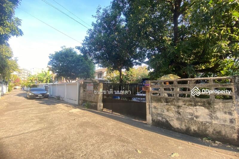 ที่ดินพร้อมบ้าน รัชดาภิเษก 32 แยก 1-2, กรุงเทพ, รัชดาภิเษก, บางซื่อ, กรุงเทพ, 232 ตร.ม., ที่ดิน ขาย, โดย ชนะชาติ นนท์ตา, 11183477 - DDproperty.com