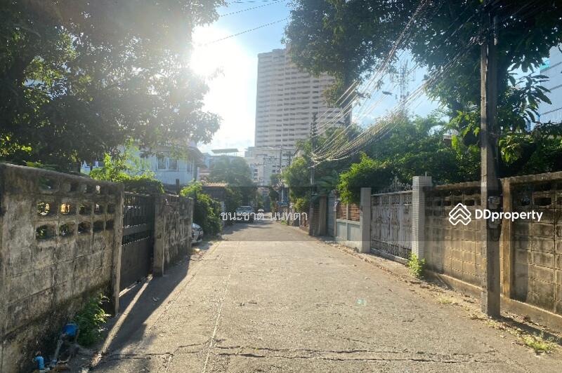 ที่ดินพร้อมบ้าน รัชดาภิเษก 32 แยก 1-2, กรุงเทพ, รัชดาภิเษก, บางซื่อ, กรุงเทพ, 232 ตร.ม., ที่ดิน ขาย, โดย ชนะชาติ นนท์ตา, 11183477 - DDproperty.com