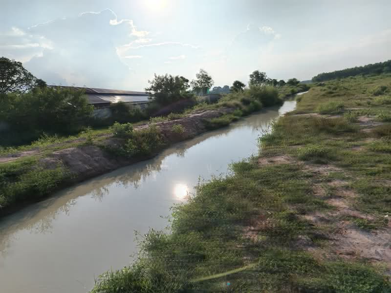 ขายที่ดิน โฉนด 12ไร่ ต.หนองตากยา อ.ท่าม่วง จ.กาญจนบุรี หลังวัดทะเลสาบ 1กม.กว่า ไร่ละ 240,000, กาญจนบุรี, หนองตากยา, ท่าม่วง, กาญจนบุรี, 19,220 ตร.ม., ที่ดิน ขาย, โดย บูม บูม, 11184257 - DDproperty.com