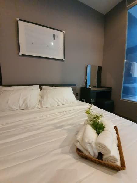 The Esse at Singha Complex, Bangkok, 1788 New Petchaburi Rd, Khlongtoei Nua, Watthana, Bangkok, 2 Bedrooms, 77 sqm, Condo For Rent, by CS Poon, 11184978 - DDproperty.com