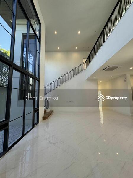 Narasiri Krungthep Kreetha, Bangkok, 69 Soi Pracha Ruamjai, Hua Mak, Bang Kapi, Bangkok, 4 Bedrooms, 554 sqm, Single Detached House For Rent, by Emmi Emmika, 11185039 - DDproperty.com