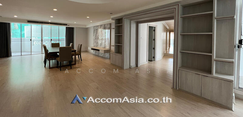 For Rent - 4 Bedrooms Apartment for Rent in Sukhumvit, Bangkok near BTS Asok - MRT Sukhumvit at Newly renovate, Bangkok