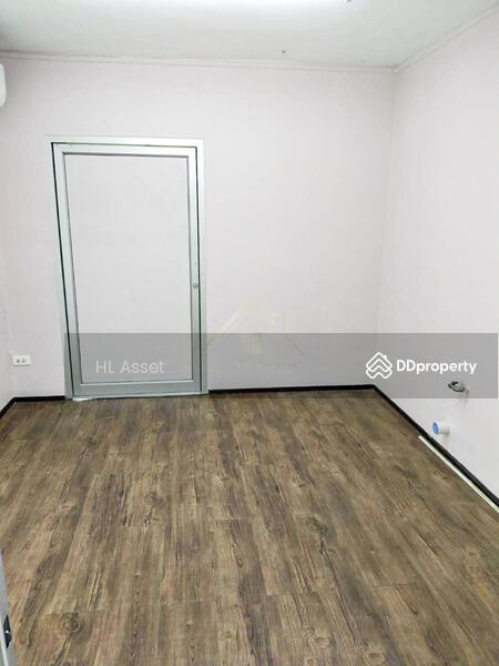 For Sale - Living Place Condominium, Bangkok