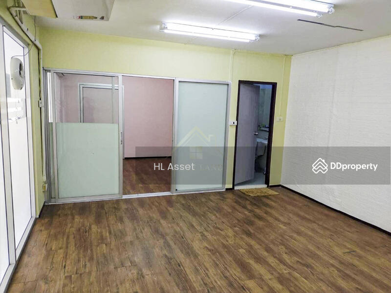 ขาย - Living Place Condominium : ลีฟวิ่ง เพลส คอนโดมิเนียม, กรุงเทพ