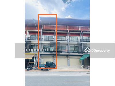 ขาย - ขายอาคารพาณิชย์ 3 ชั้น ติดถนน ซอย 11 บ้านสวน ซอย11 เมือง ชลบุรี ใกล้สถานีรถไฟฟ้าความเร็วสูง, ชลบุรี