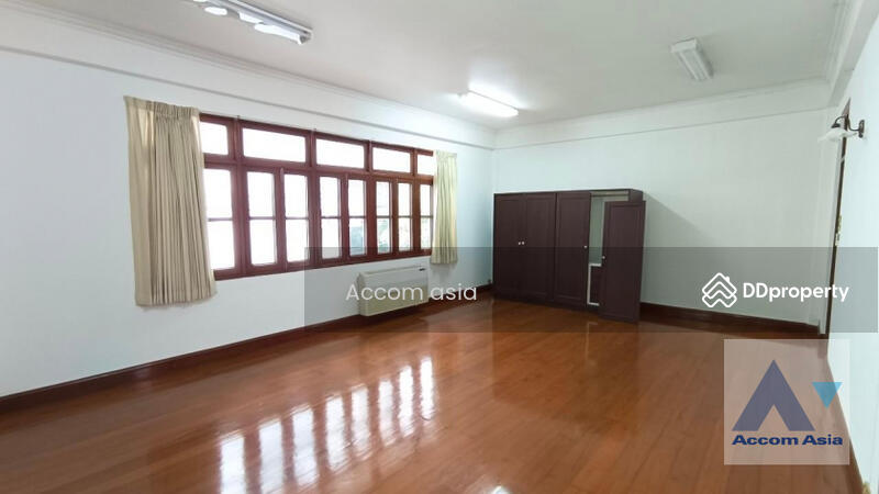 ให้เช่า - 3 Bedrooms House for Rent in Sukhumvit, Bangkok near BTS Asok - MRT Sukhumvit (9010401), กรุงเทพ