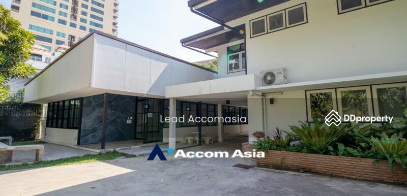 3 Bedrooms House for Rent in Sukhumvit, Bangkok near BTS Asok - MRT Sukhumvit at House in Compound, Bangkok, Khlong Toei, Bangkok, 3 Bedrooms, 200 sqm, Single Detached House For Rent, by Accom Asia, 11188033 - DDproperty.com