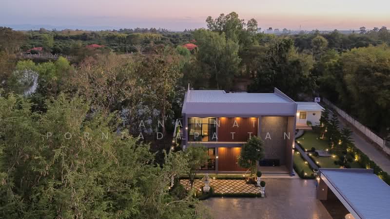 Modern house style, 4 bedrooms, with private swimming pool,nice garden, Chiang Mai, Nong Harn, San Sai, Chiang Mai, 4 Bedrooms, 400 sqm, Single Detached House For Sale, by Tanannat Porntadapattanayothin, 11189009 - DDproperty.com