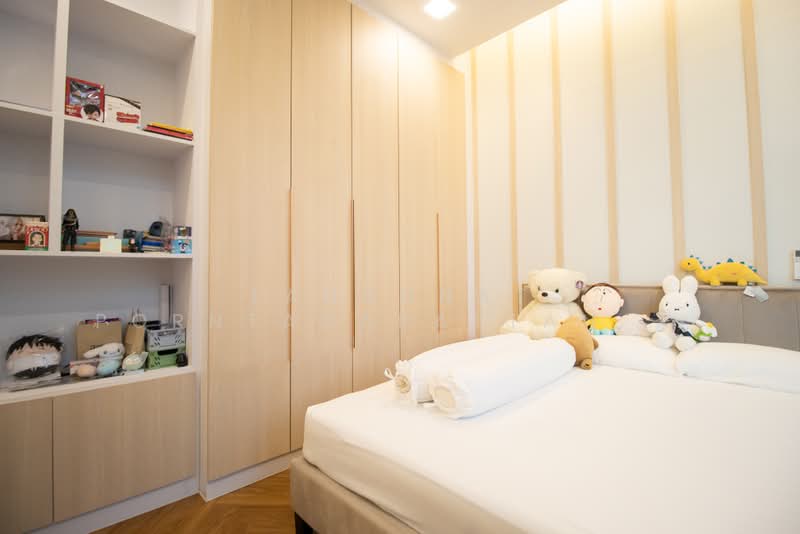 บ้านสไตล์ค่าเฟ่ โมเดิร์น ขายพร้อมอุปกรณ์ร้านอาหาร 4 ห้องนอน พร้อมสระว่ายน้ำ, เชียงใหม่, หนองหาร, สันทราย, เชียงใหม่, 400 ตร.ม., บ้านเดี่ยว ขาย, โดย Tanannat Porntadapattanayothin, 11189009 - DDproperty.com