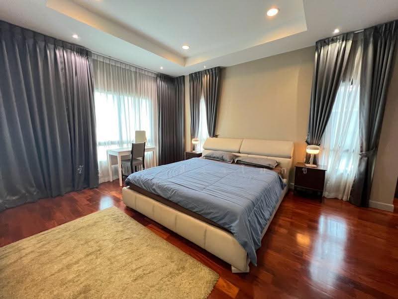 Grand Bangkok Boulevard Sathorn-Kanlapaphruek, Bangkok, Kanlapaphruek Road, Bang Khae, Bangkok, 4 Bedrooms, 400 sqm, Single Detached House For Rent, by Rattapon Sivamok, 11189375 - DDproperty.com