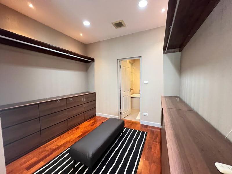 Grand Bangkok Boulevard Sathorn-Kanlapaphruek, Bangkok, Kanlapaphruek Road, Bang Khae, Bangkok, 4 Bedrooms, 400 sqm, Single Detached House For Rent, by Rattapon Sivamok, 11189375 - DDproperty.com