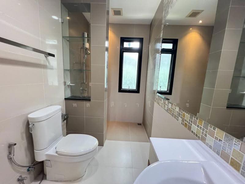 Grand Bangkok Boulevard Sathorn-Kanlapaphruek, Bangkok, Kanlapaphruek Road, Bang Khae, Bangkok, 4 Bedrooms, 400 sqm, Single Detached House For Rent, by Rattapon Sivamok, 11189375 - DDproperty.com