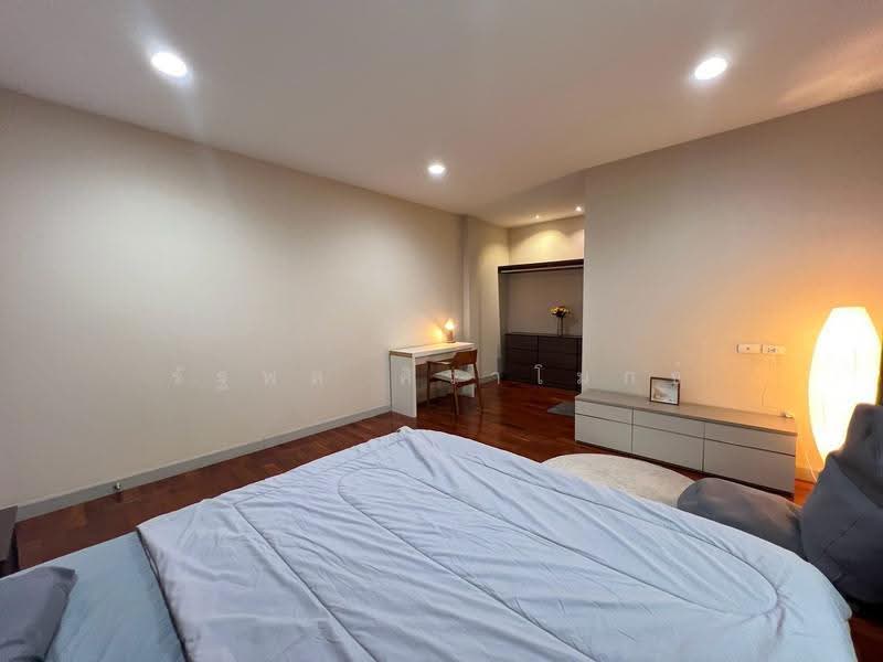 Grand Bangkok Boulevard Sathorn-Kanlapaphruek, Bangkok, Kanlapaphruek Road, Bang Khae, Bangkok, 4 Bedrooms, 400 sqm, Single Detached House For Rent, by Rattapon Sivamok, 11189375 - DDproperty.com