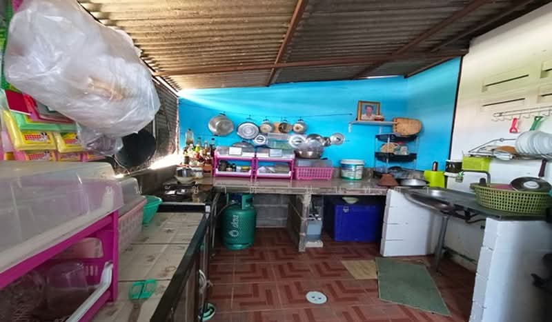 บ้านเดี่ยว บ้านเอื้ออาทร 5/3 เนื้อที่ 21 ตรว. ถนนกาญจนาภิเษก อ.คลองหลวง จ.ปทุมธานี, Pathum Thani, Khlong Ha, Khlong Luang, Pathum Thani, 2 Bedrooms, 84 sqm, Single Detached House For Sale, by ชนะชาติ นนท์ตา, 11191575 - DDproperty.com
